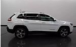 2019 Cherokee Thumbnail 8