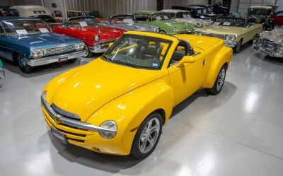 Photo of a 2004 Chevrolet SSR for sale