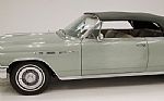 1963 Electra 225 Convertible Thumbnail 2