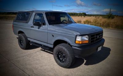 Photo of a 1994 Ford Bronco SUV for sale