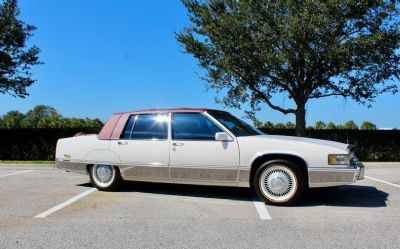 Photo of a 1990 Cadillac Fleetwood Sixty Special for sale