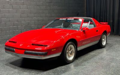 1989 Pontiac Firebird Formula 2DR Hatchback