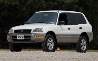 Photo of a 1998 Toyota RAV4 for sale