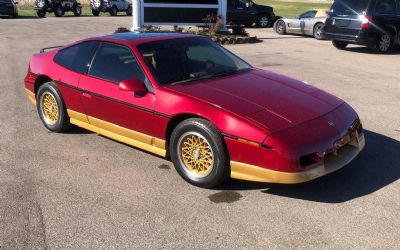 Photo of a 1986 Pontiac Fiero for sale