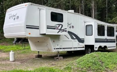 Photo of a 1998 Avion Westport Fifth Wheel for sale