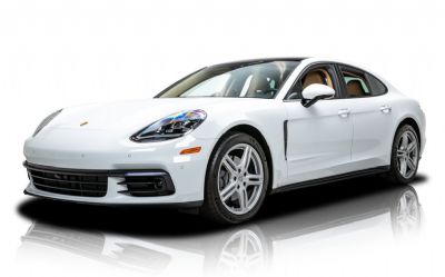 Photo of a 2018 Porsche Panamera 4 for sale