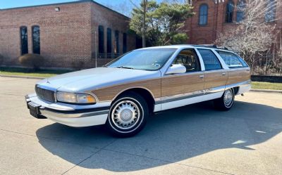 Photo of a 1995 Buick Roadmaster for sale