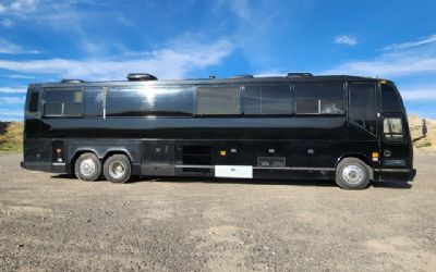 1999 Prevost H3 45 Entertainer BUS