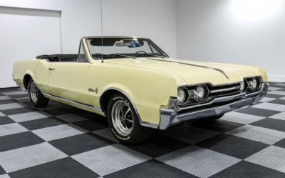 Photo of a 1967 Oldsmobile Cutlass Supreme for sale