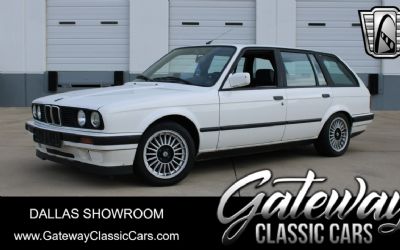 Photo of a 1988 BMW 318I Touring for sale