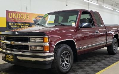 Photo of a 1997 Chevrolet C1500 Silverado EX. Cab Fleets 1997 Chevrolet C1500 Silverado EX. Cab Fleetside W/ 3RD Door for sale