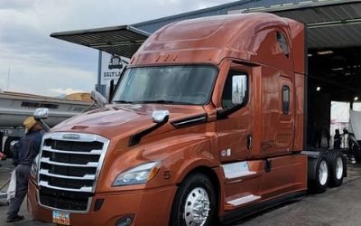 Photo of a 2021 Freightliner Cascadia Semi Tractor for sale