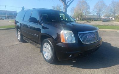 Photo of a 2010 GMC Yukon XL SUV for sale