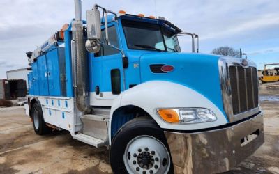Photo of a 2014 Peterbilt 337 for sale