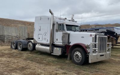 Photo of a 1999 Peterbilt 379 for sale