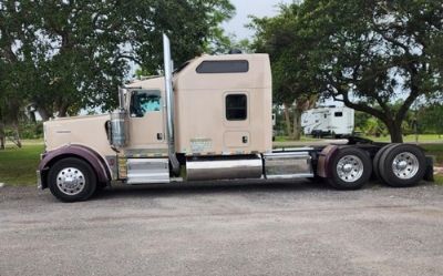 Photo of a 2014 Kenworth W900L for sale