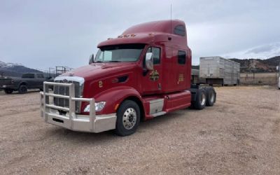 Photo of a 2013 Peterbilt 587 Semi Tractor for sale