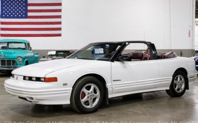 Photo of a 1993 Oldsmobile Cutlass Supreme for sale