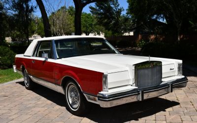 Photo of a 1982 Lincoln Continental Mark VI Bill Blass 1982 Lincoln Continental Mark VI Bill Blass Edition for sale