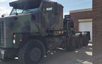 1997 Oshkosh M1070 8X8 Winch Truck