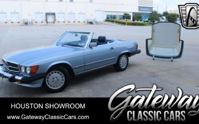 Photo of a 1988 Mercedes-Benz 560 for sale