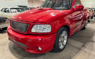 Photo of a 2002 Ford F-150 SVT Spec Lightning Pickup for sale