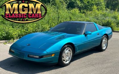 Photo of a 1995 Chevrolet Corvette Base 2DR Hatchback for sale