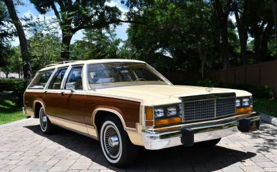 1981 Ford LTD Country Squire 