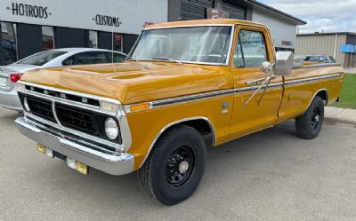 Photo of a 1976 Ford F-250 Custom Camper Special Reg. Cab Long BOX 2WD Pickup for sale