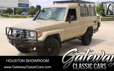 Photo of a 1994 Toyota Land Cruiser for sale