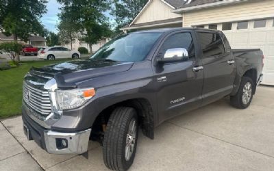 Photo of a 2017 Toyota Tundra Limited for sale