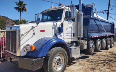 Photo of a 2005 Peterbilt 357 for sale