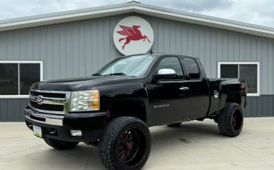 Photo of a 2010 Chevrolet Silverado 4X4 2010 Chevrolet Silverado for sale