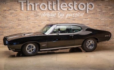 Photo of a 1968 Pontiac GTO RAM Air 5 Drag Car for sale