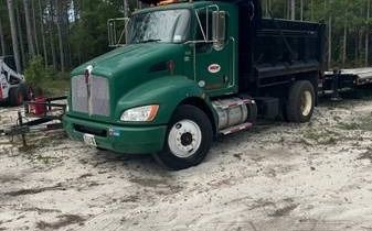 Photo of a 2011 Kenworth T370 for sale