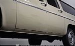 1973 Suburban Custom Deluxe Thumbnail 24