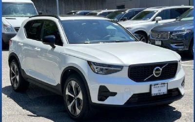 Photo of a 2024 Volvo XC40 for sale