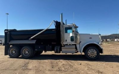 Photo of a 2017 Peterbilt 389 Dump Truck for sale