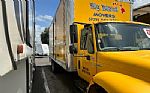 2008 BobTail Box Truck Thumbnail 6