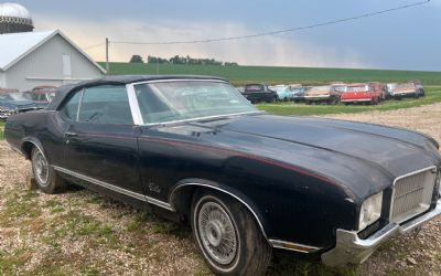 Photo of a 1971 Oldsmobile Cutlass Supreme Convertible for sale