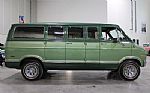 1977 B 200 Van Thumbnail 9