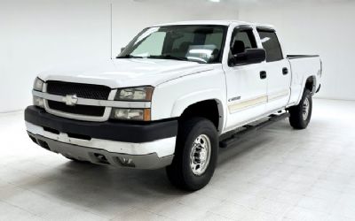 Photo of a 2004 Chevrolet Silverado 2500 HD Crew Cab SHO 2004 Chevrolet Silverado 2500 HD Crew Cab Short Bed Pickup for sale