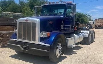 Photo of a 2011 Peterbilt 367 for sale