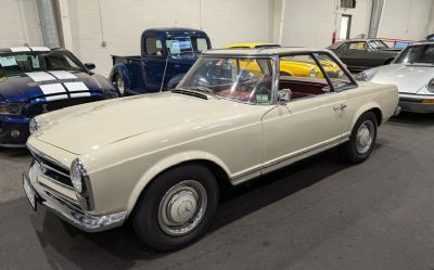 Photo of a 1967 Mercedes Benz 230SL for sale