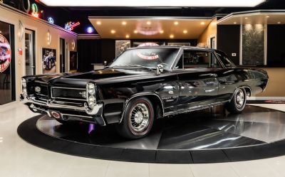 Photo of a 1964 Pontiac Grand Prix for sale