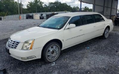 Photo of a 2006 Cadillac Krystal Koach Family Car for sale