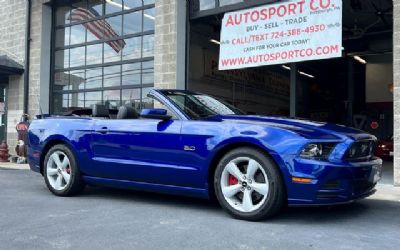 Photo of a 2014 Ford Mustang Convertible for sale