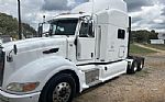 2013 Peterbilt 386 Sleeper Truck