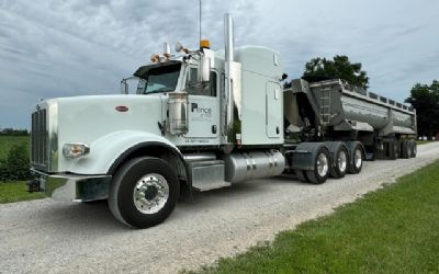 Photo of a 2015 Peterbilt 367 Sleeper Truck for sale