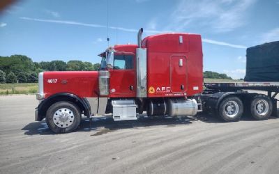 Photo of a 2014 Peterbilt 389 for sale